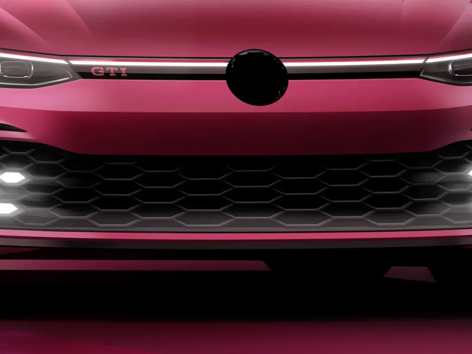 Volkswagen Golf 8 GTI görünümlü LED'li panjur