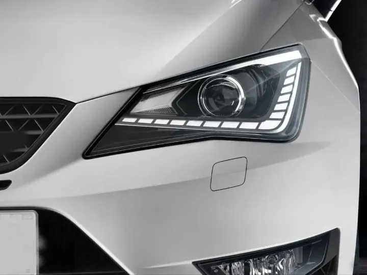 Seat Ibiza Mk4 LED far seti – görsel 1