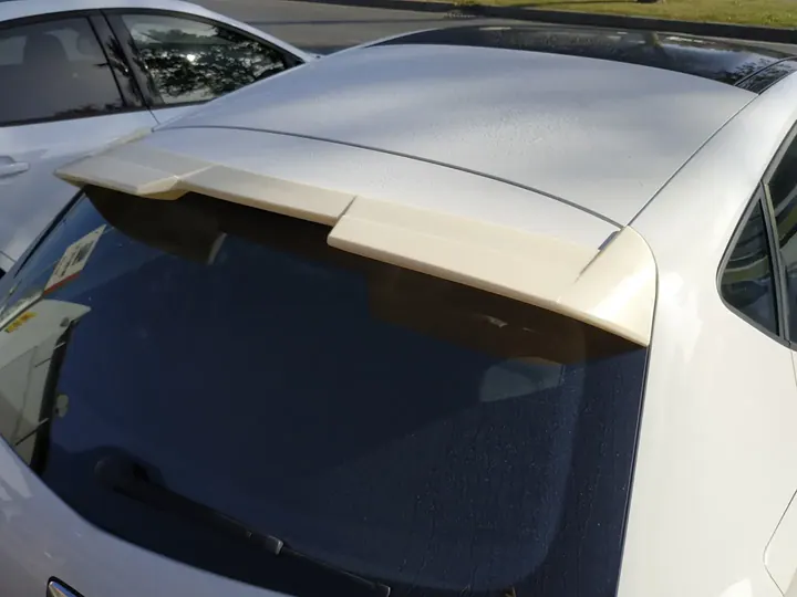 Seat Leon Mk3 aero tavan spoileri – görsel 1